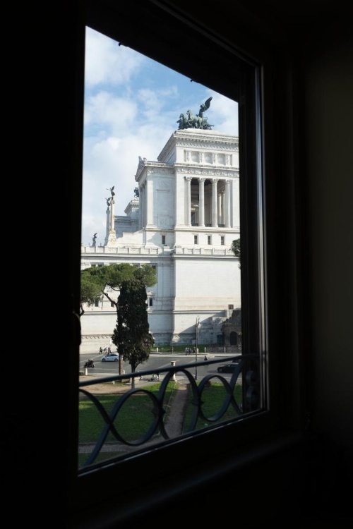 Rome Downtown Suite Bed and Breakfast Aracoeli image 14