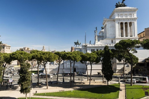 Rome Downtown Suite Bed and Breakfast Aracoeli image 8